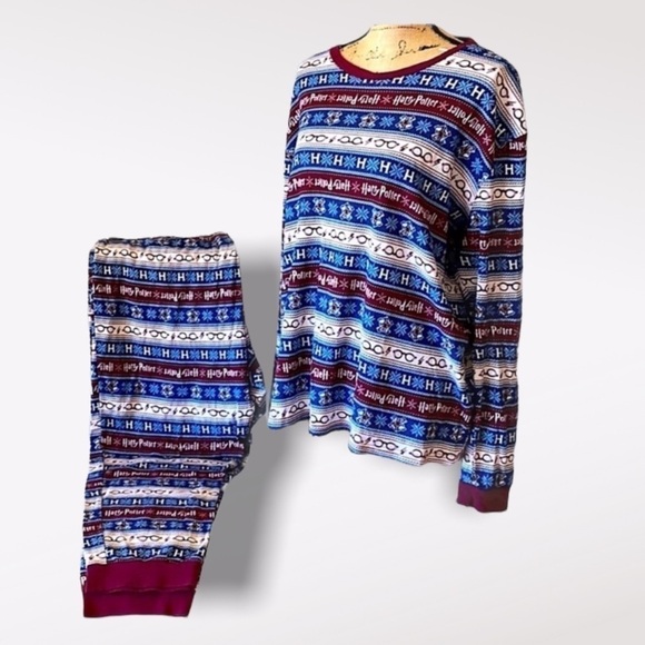 HARRY POTTER LEVIOSA Thermal Set Long Pajamas Women’s Size XL/XG HOLIDAY READY - Picture 2 of 11